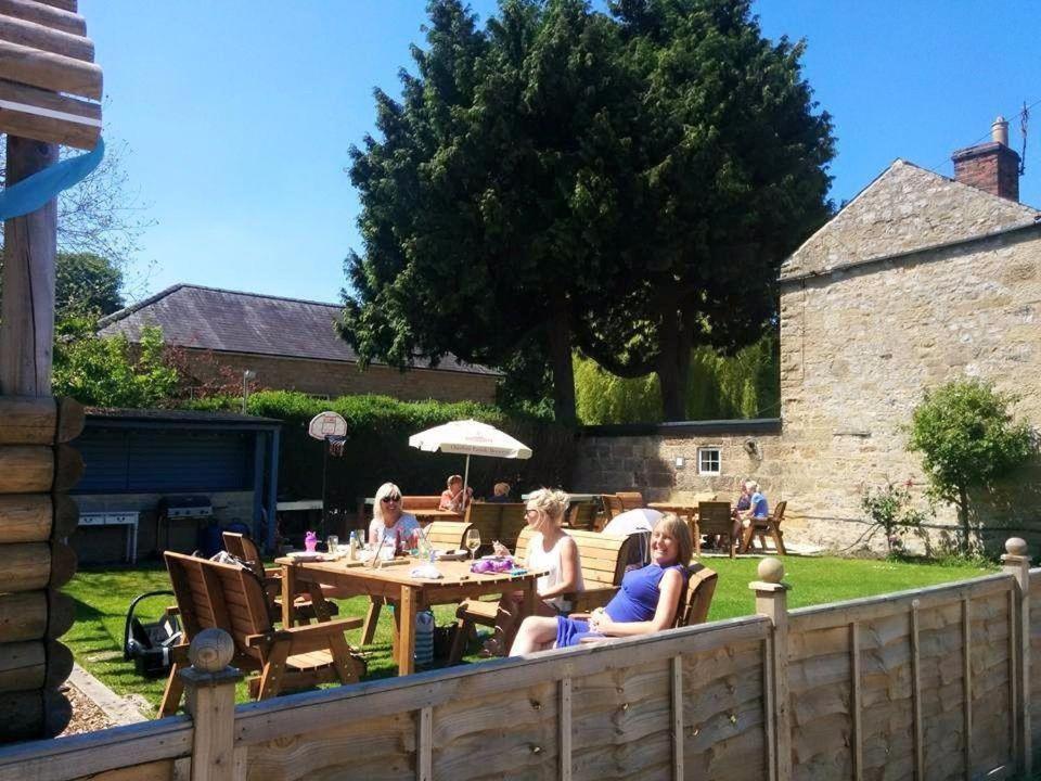 The Manners Pub With Rooms Bakewell Exterior photo